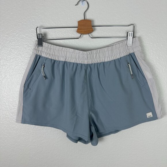 Vuori Women's Dash Short XL Light Blue Pull On Stretch Lightweight Athletic - Picture 1 of 7
